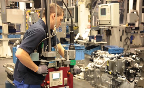 Im März lief im Mercedes-Benz Werk Gaggenau das 10-millionste Getriebe vom Band.