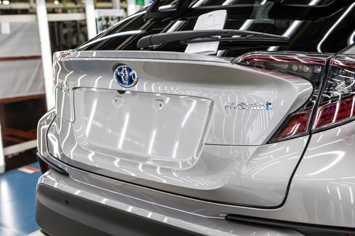Im türkischen Toyota-Werk Sakarya ist die Produktion des C-HR angelaufen. 