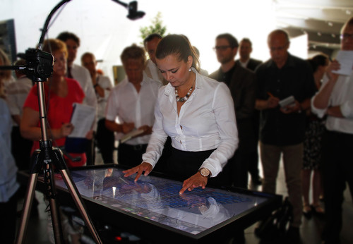 Innovationstag Logistik 2015 von VW in Leipzig: Touchboard des virtuellen Planungstools.