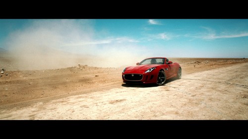 Jaguar F-Type in &quot;Desire&quot;.