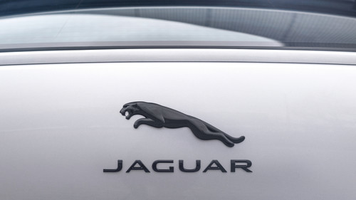 Jaguar I-Pace.