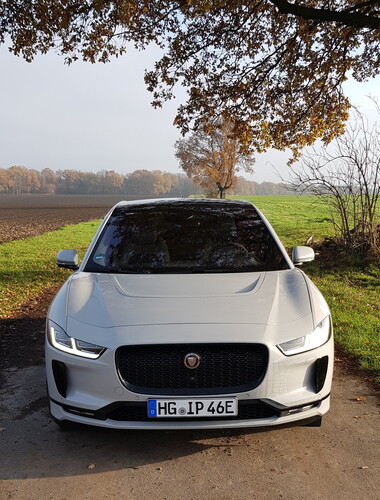 Jaguar I-Pace.