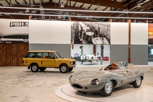 Jaguar Land Rover Classic Centre: Blick in den Ausstellungsraum.
