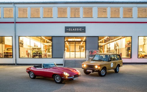 Jaguar Land Rover Classic Centre in Essen-Kettwig: Jaguar E-Type und Range Rover locken in Ausstellungsraum und Werkstatt.