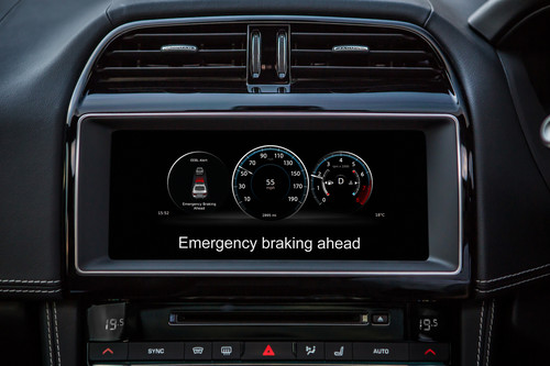 Jaguar Land Rover treibt die Entwicklung autonom fahrender und vernetzter Autos voran.