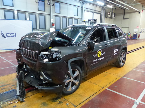 Jeep Cherokee im Euro-NCAP-Crashtest.