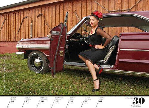 Kalender „Girls &amp; Legendary US-Cars 2021“.