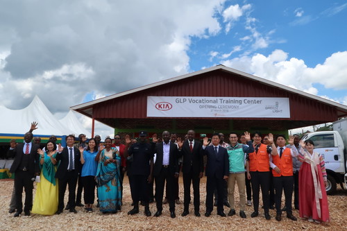 Kia hat in Ruanda im Rahmen seiner Green-Light-Programms ein weiteres landwirtschaftliches Berufsbildungszentrum eröffnet.