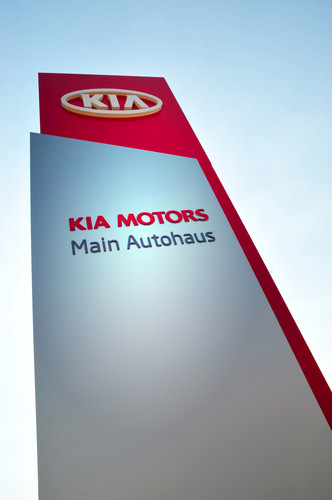 Kia-Partnerbetrieb Main-Autohaus Raunheim.