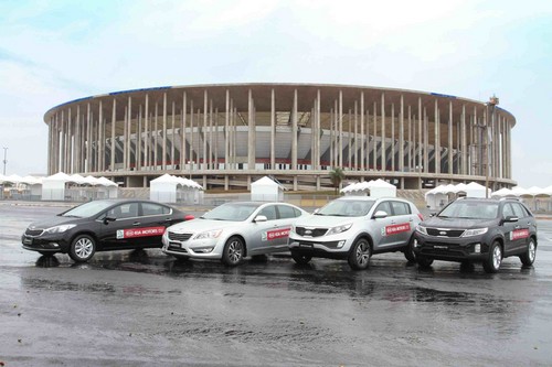 Kia stellt Fahrzeuge für Confed-Cup 2013.