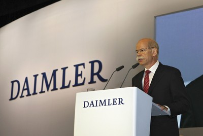 Konzernchef Dr. Dieter Zetsche während seiner Rede bei der Aktionsärsversammung in Berlin.