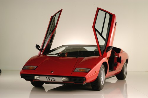  Lamborghini Countach LP 400 (1975).