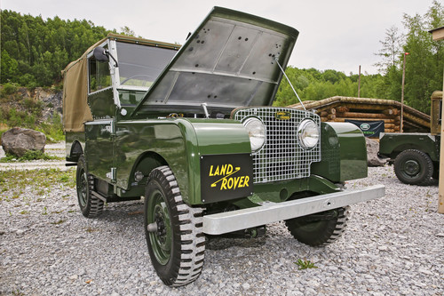 Land Rover Defender, Baujahr 1951.