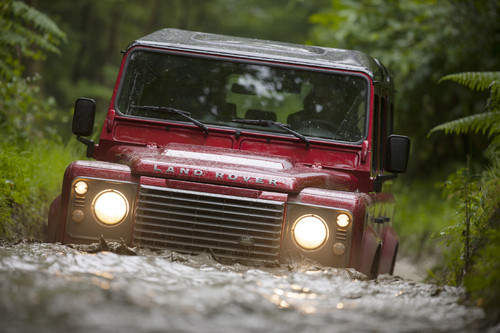 Land Rover Defender fürs Modelljahr 2013.