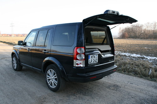 Land Rover Discovery.