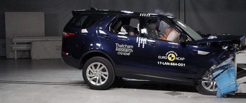 Land Rover Discovery im Euro-NCAP-Crashtest.