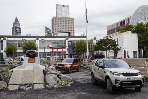 „Land Rover Experience“ auf dem IAA-Außengelände.
