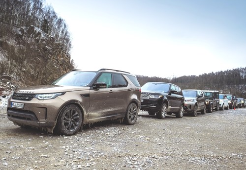 Land Rover will einen neuen Rekord für die längste Fahrzeugparade der Marke aufstellen.