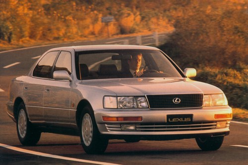 Lexus LS 400 (1989).