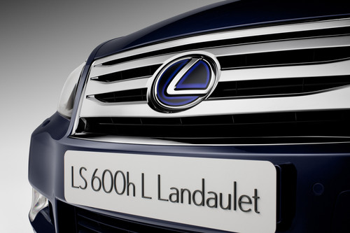 Lexus LS 600h L Landaulet.