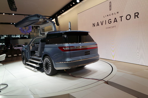Lincoln Navigator Concept.