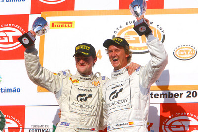 Luca Ordoñez und Alex Buncombe gewannen im Nissan 350Z GT4 die Teamwertung im GT4-Europa-Cup. 