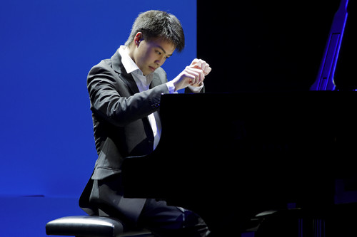 Marcel Mok, 16 jähriger Klavier-Virtuose und Sohn eines Mitarbeiters der Daimler AG.