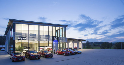Mazda-Autohaus Mößner in Hechlingen am See.