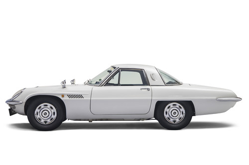 Mazda Cosmo Sport 110 S (1967).