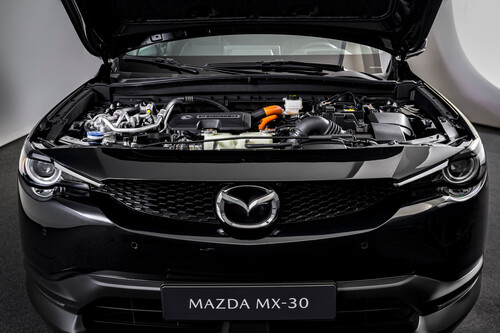 Mazda MX-30 e-Skyactiv R-EV.