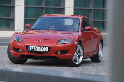 Mazda RX-8 (2003).
