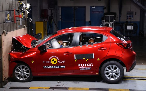 Mazda2 im Euro-NCAP-Crashtest.
