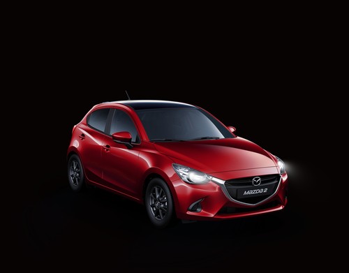 Mazda2 Signature.