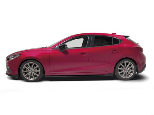 Mazda3 mit sportlichem Zubehör.