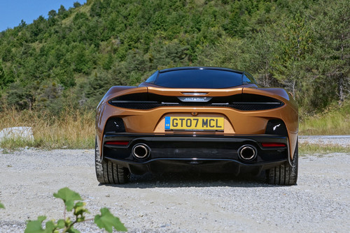McLaren GT.