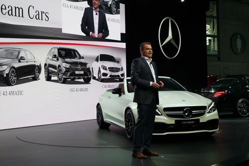 Mercedes-AMG C 63 Cabriolet und AMG-Chef Tobias Moers.