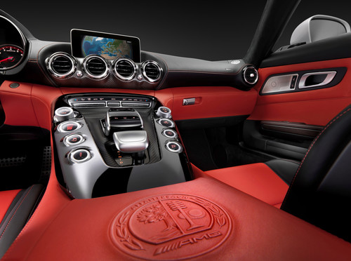 Mercedes AMG GT: erster Blick in den Innenraum