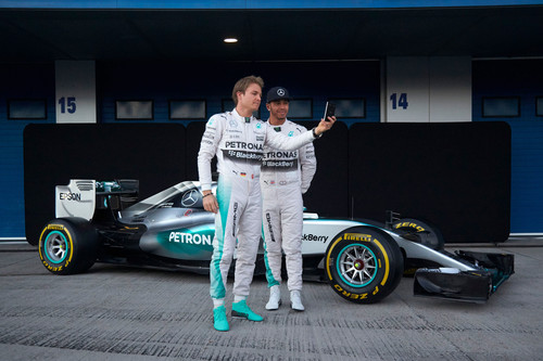 Mercedes AMG Petronas F1 W06 Hybrid in Jerez: Nico Rosberg und Lewis Hamilton(rechts).