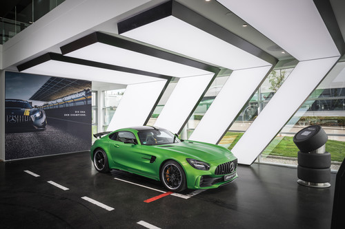 Mercedes-AMG-Showroom in Affalterbach.