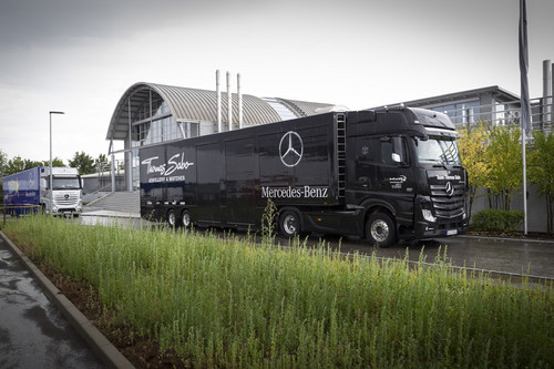 Mercedes-Benz Actros des DTM-Teams von AMG.