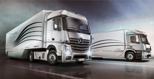 Mercedes-Benz Aerodynamics Trailer und Aerodynamics Truck.