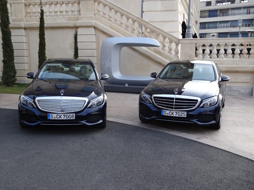 Mercedes-Benz C-Klasse: Exclusive - einer mit geschlossenen &quot;Kiemen&quot; für niedrigeren Luftwiderstand bei geringem Kühlluftbedarf.