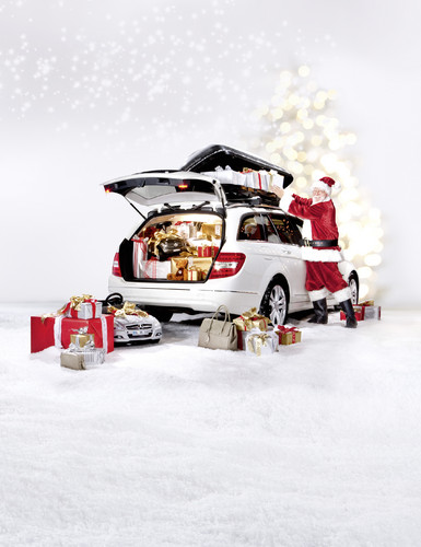 Mercedes-Benz Christmas Stars: Weihnachten unter einem guten Stern.