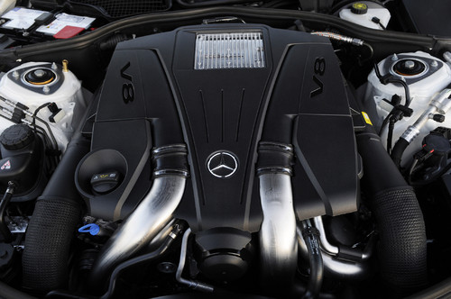 Mercedes-Benz CL 500 Blue Efficiency: Der neue Achtzylinder Biturbo-Motor.