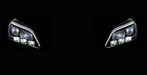 Mercedes-Benz entwickelt die LED-Technik weiter.