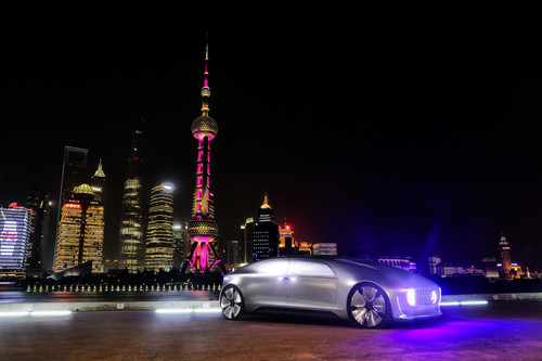 Mercedes-Benz F 015 Luxury in Motion in Shanghai.