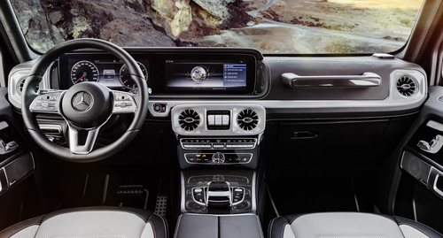 Mercedes-Benz G-Klasse: Cockpit.