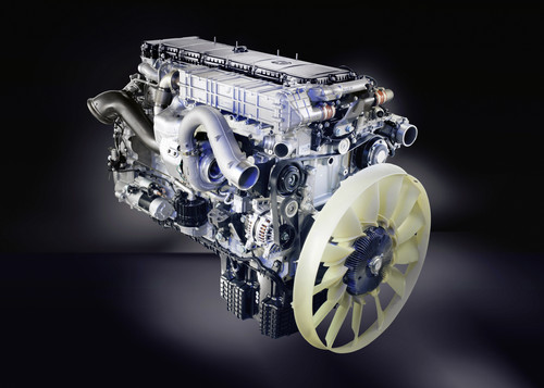 Mercedes-Benz hat in Mannheim mit der Fertigung einer neuen Lkw-Motorengeneration begonnen.