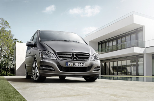 Mercedes-Benz Limited Edition Viano Pearl.