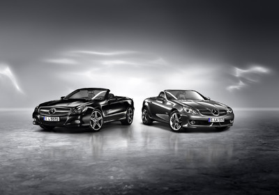 Mercedes-Benz SL Night Edition (links) und SLK Grand Edition.